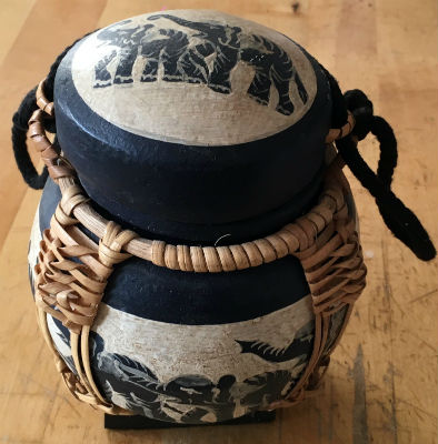 Diverses matières · Afrique - Asie - Objets Divers