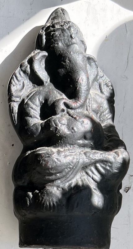 Diverses matières · Afrique - Asie - Objets Divers