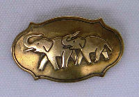 Bijoux · Broches EN Divers Matieres