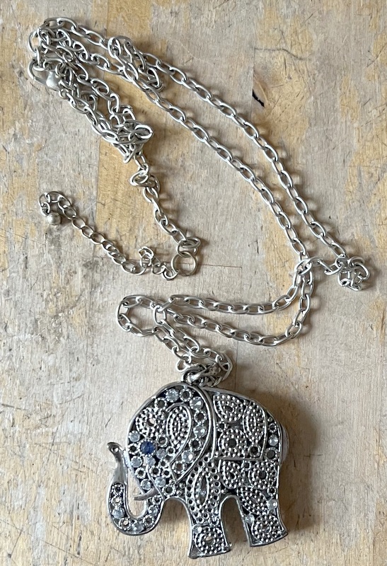 Bijoux · Colliers - Pendentifs