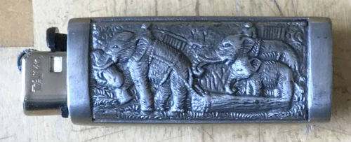Coin fumeur · Briquets Metal