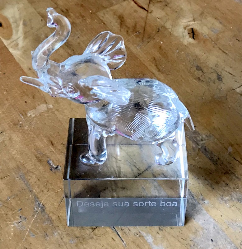 Diverses matières · Elephants EN Verre - Crystal