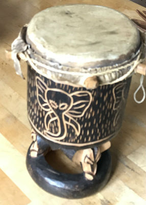 Diverses matières · Provenance Thailande (éléphants volant)