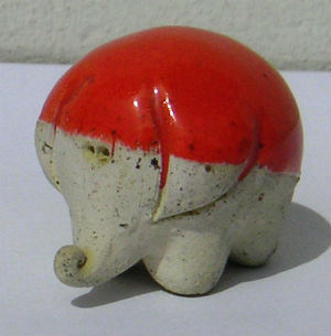 Diverses matières · Elephants EN Porcelaine - Ceramique