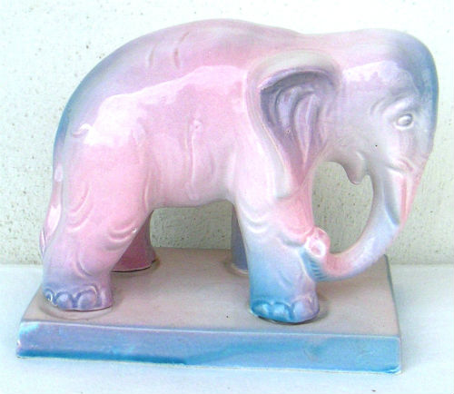 Diverses matières · Elephants EN Porcelaine - Ceramique