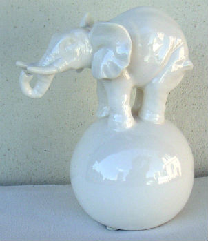 Diverses matières · Elephants EN Porcelaine - Ceramique