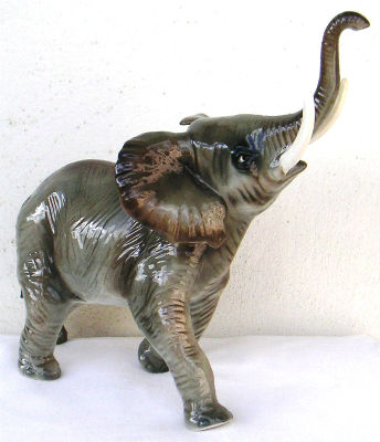Diverses matières · Elephants EN Porcelaine - Ceramique