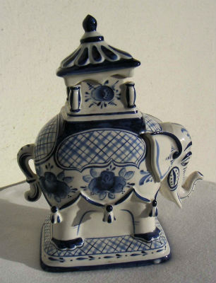 Diverses matières · Elephants EN Porcelaine - Ceramique