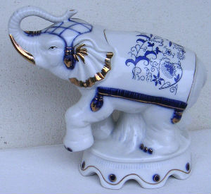 Diverses matières · Elephants EN Porcelaine - Ceramique