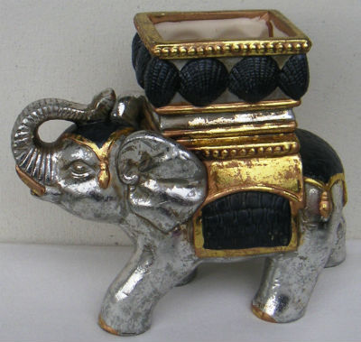 Diverses matières · Elephants EN Porcelaine - Ceramique