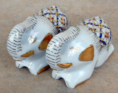 Diverses matières · Elephants EN Porcelaine - Ceramique