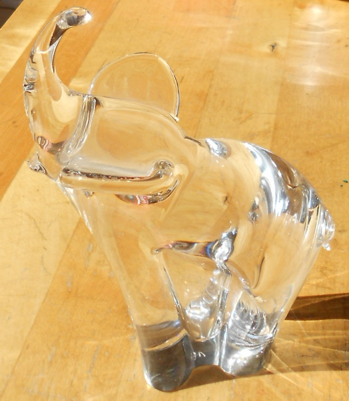 Diverses matières · Elephants EN Verre - Crystal